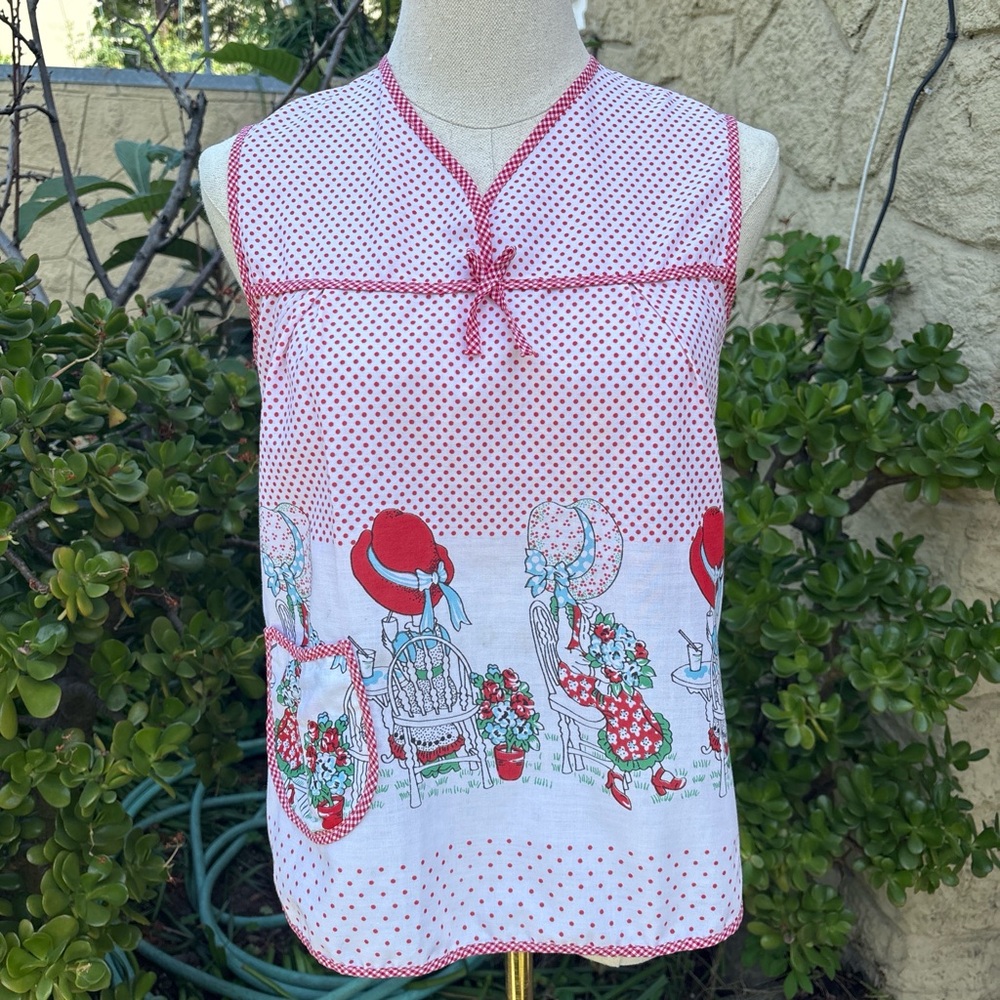 VTG Apron Top with Polka Dots, Gingham and Bonnet Print